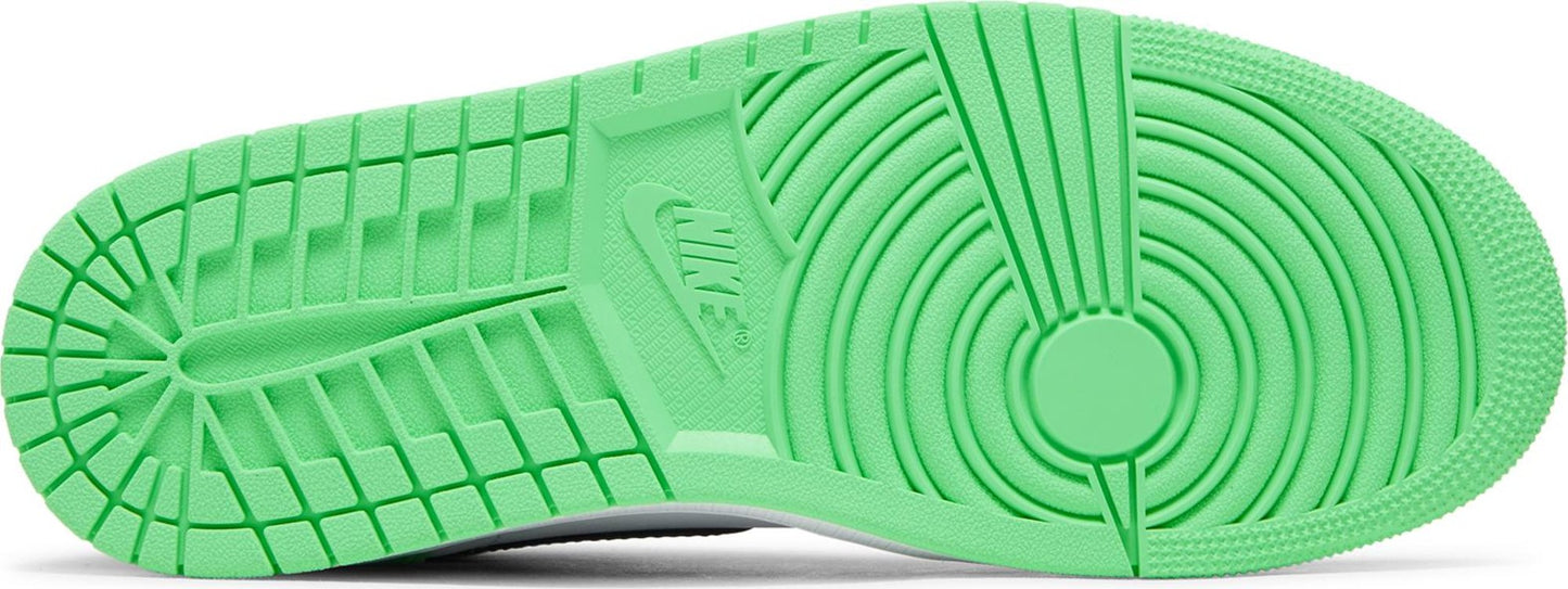 Jordan 1 Retro High OG 'Green Glow'
