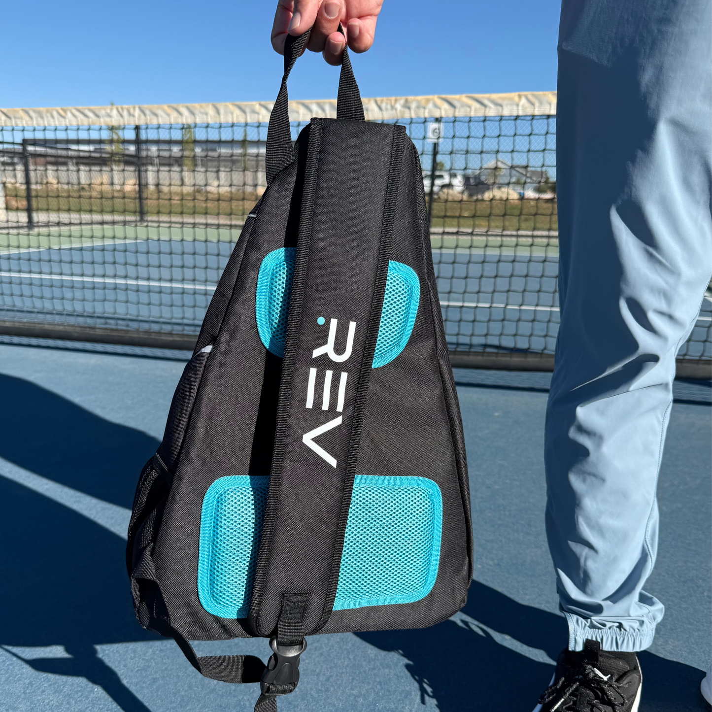 REV Pickleball ELITE Paddle Bag - Mann