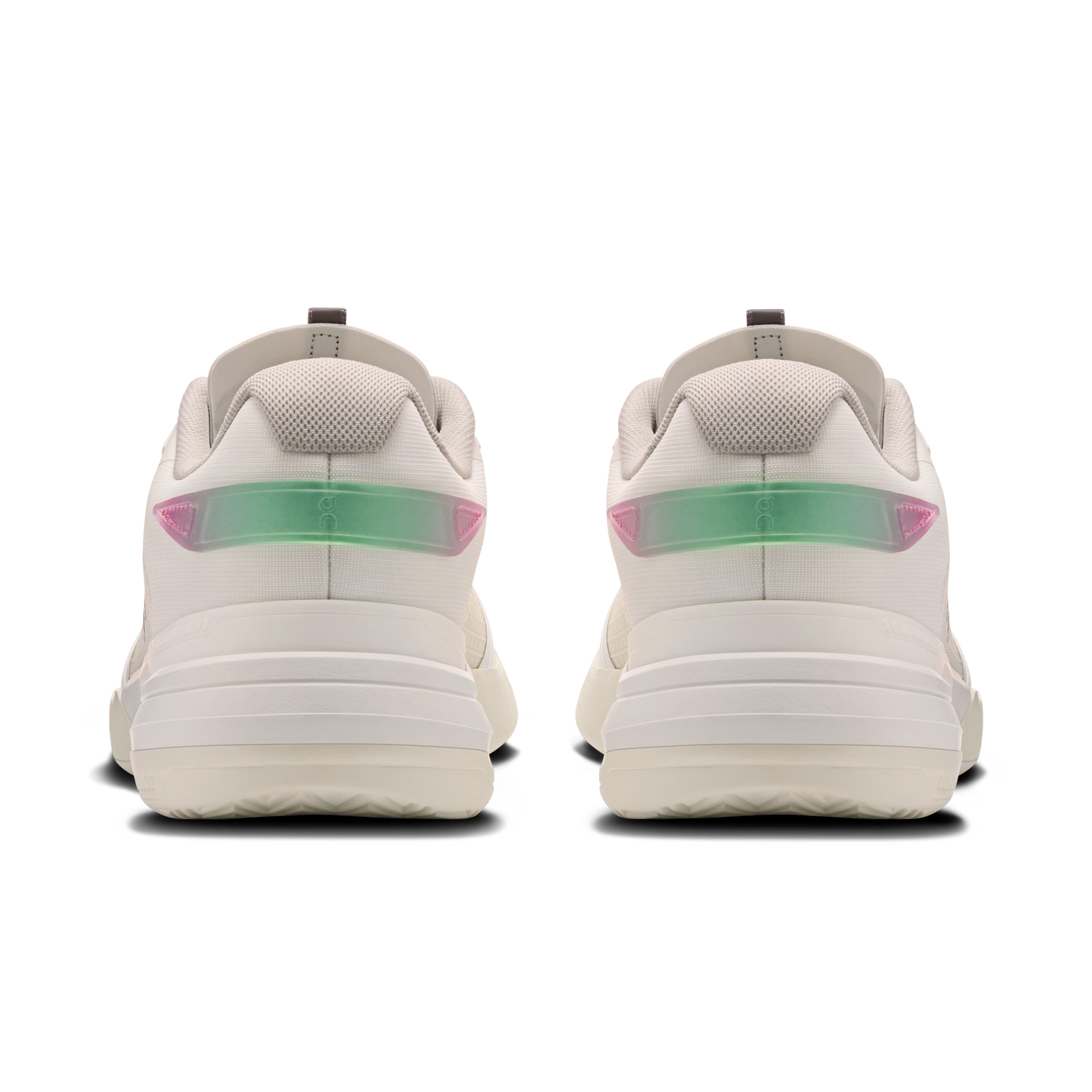 On The Roger Advantage Z5 'White Ivory'