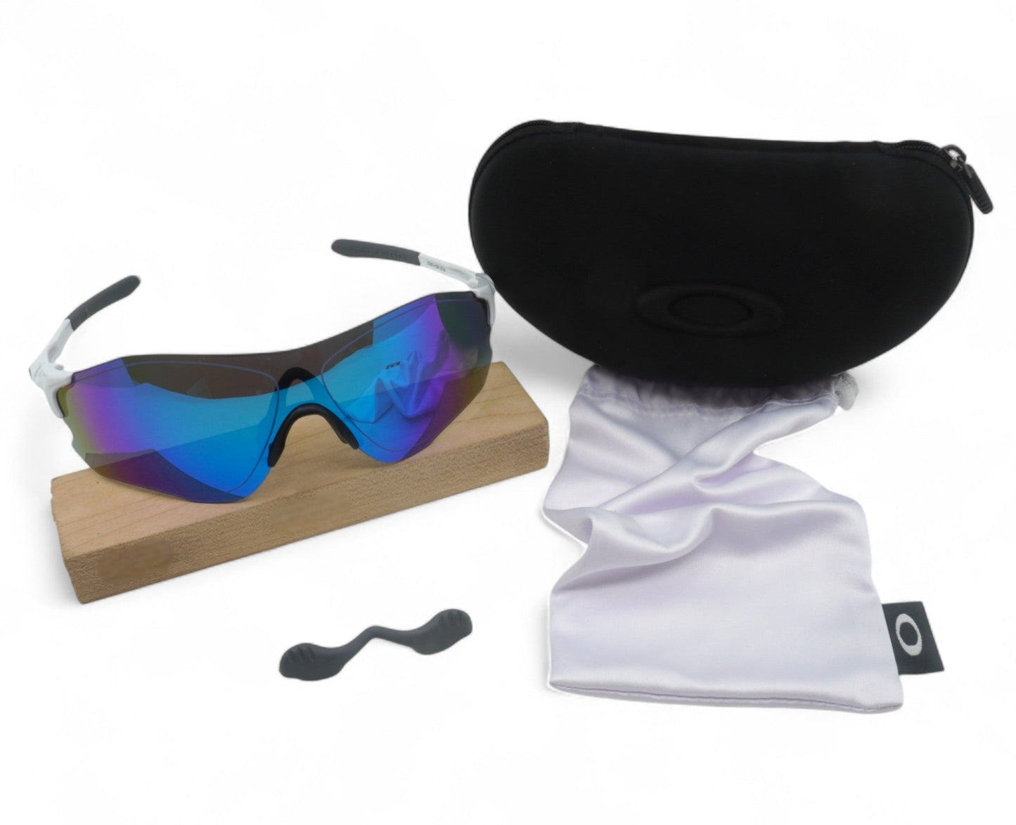Oakley Unisex EVZero Path A Sunglasses - Prizm Sapphire
