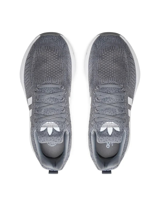 Size 13M Adidas Swift Run 22 'Grey/White'