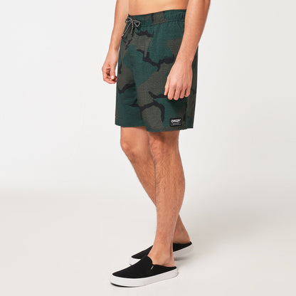 Oakley Retro Camo RC 18" Beachshorts ‘B1B Camo Hunter’