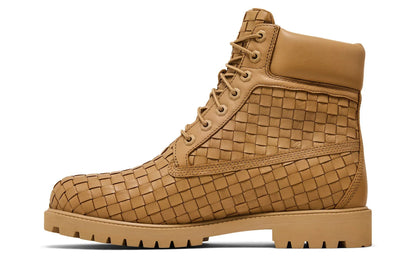 Size 8.5/9M Timberland Textured Premium 6-Inch Boots ‘Beige’