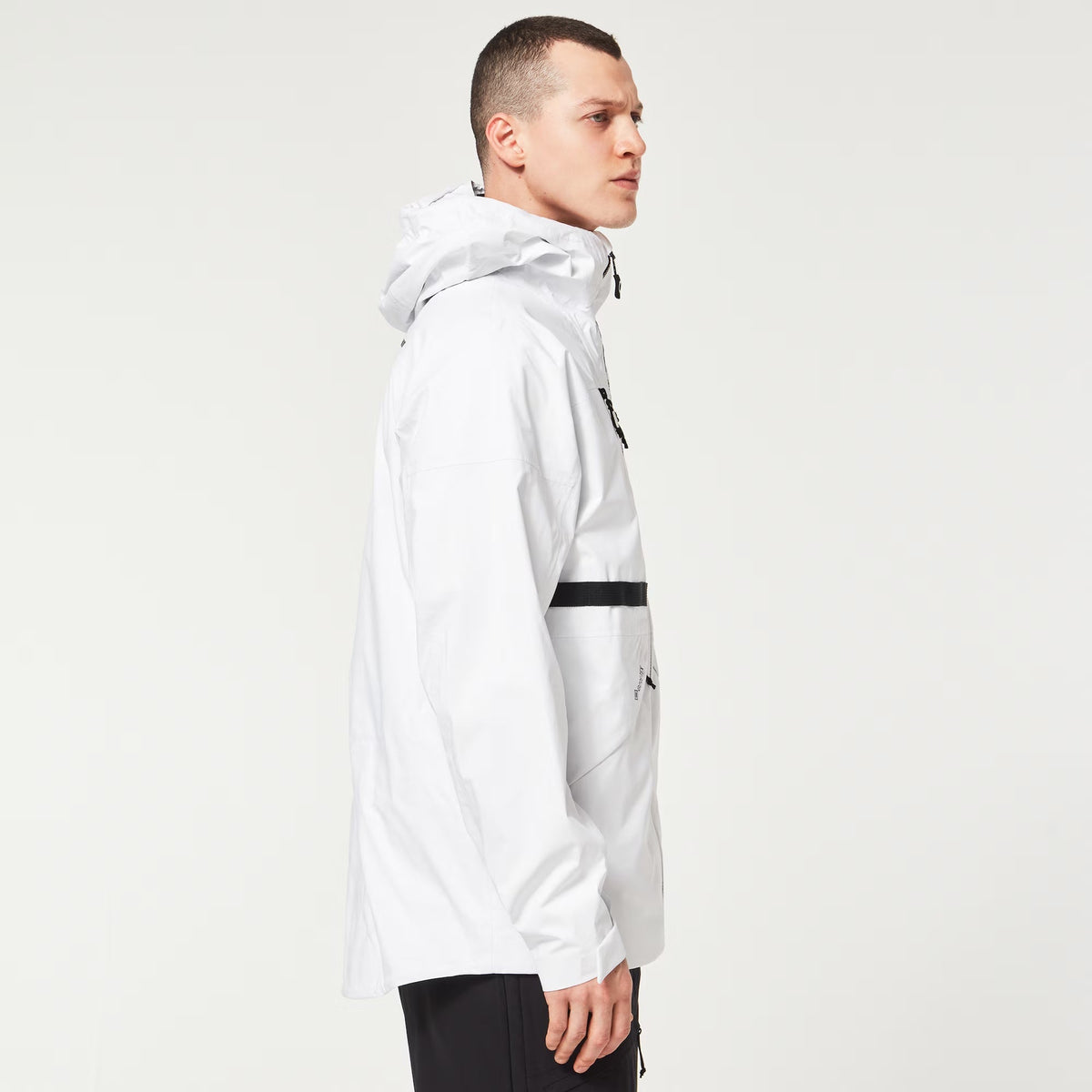 Size S Oakley Bowls GORE-TEX Pro Shell Jacket ‘White’