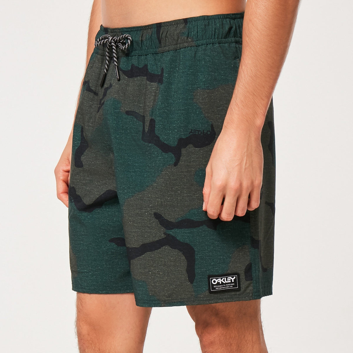 Oakley Retro Camo RC 18" Beachshorts ‘B1B Camo Hunter’
