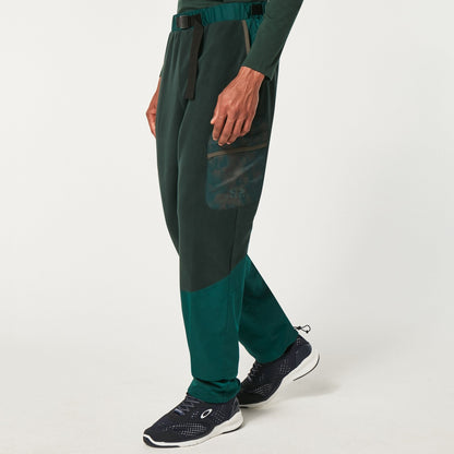 Size XL Oakley Wanderlust Cargo Pants ‘Green/Mountain TD Print’