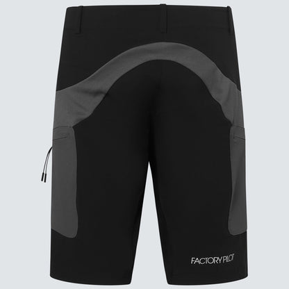 Oakley Maven MTB Cargo Shorts 'Blackout'