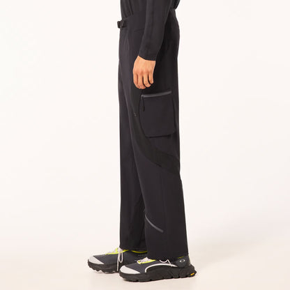 Size 40M Oakley Latitude Arc Pants ‘Blackout’