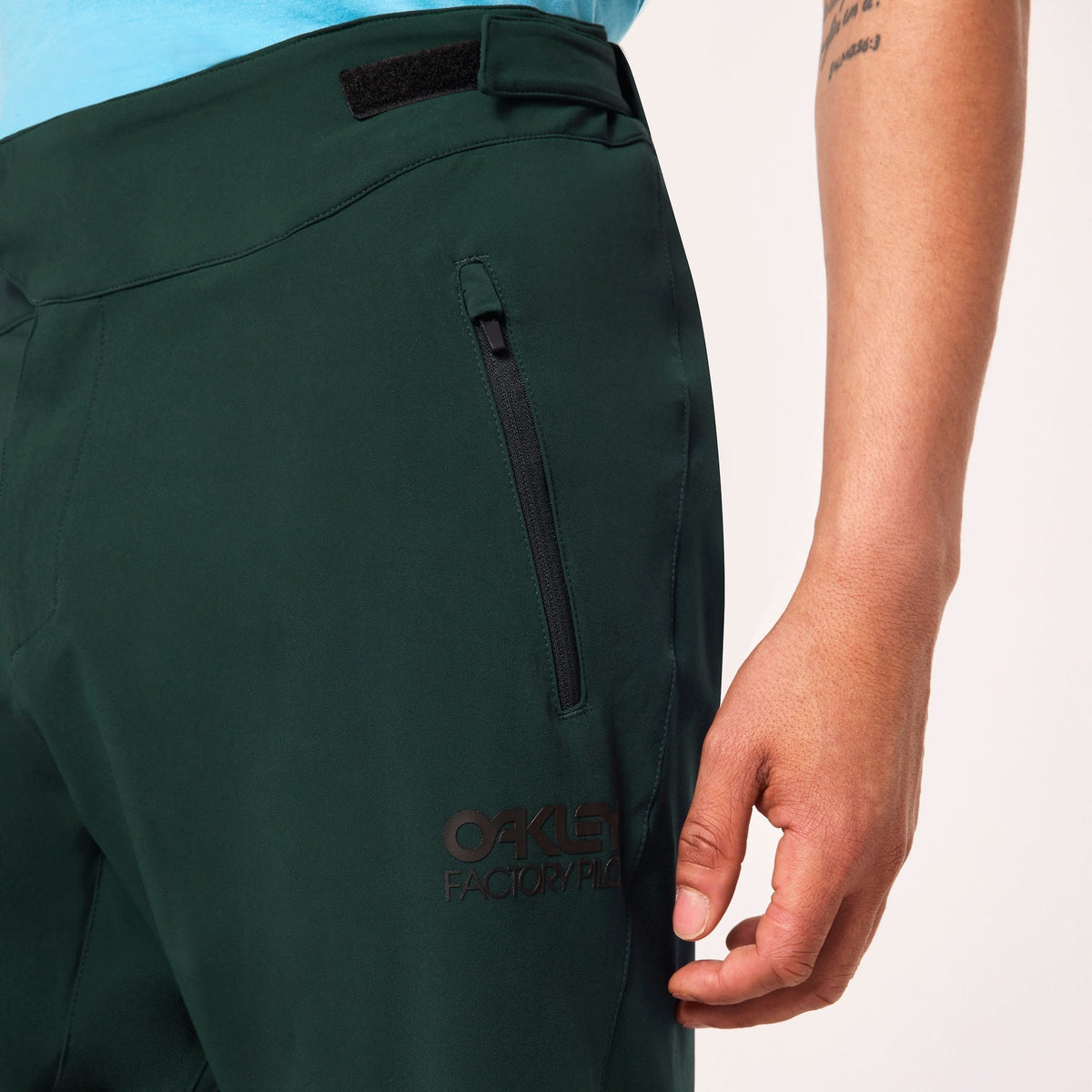 Oakley Factory Pilot Lite Shorts ‘Hunter Green’