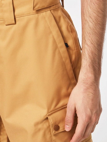 Size XL Oakley Pivot Cargo Shell Pants ‘Light Curry’