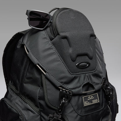 Oakley Bathroom Sink RC Backpack ‘Blackout’