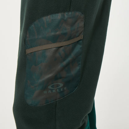 Size XL Oakley Wanderlust Cargo Pants ‘Green/Mountain TD Print’