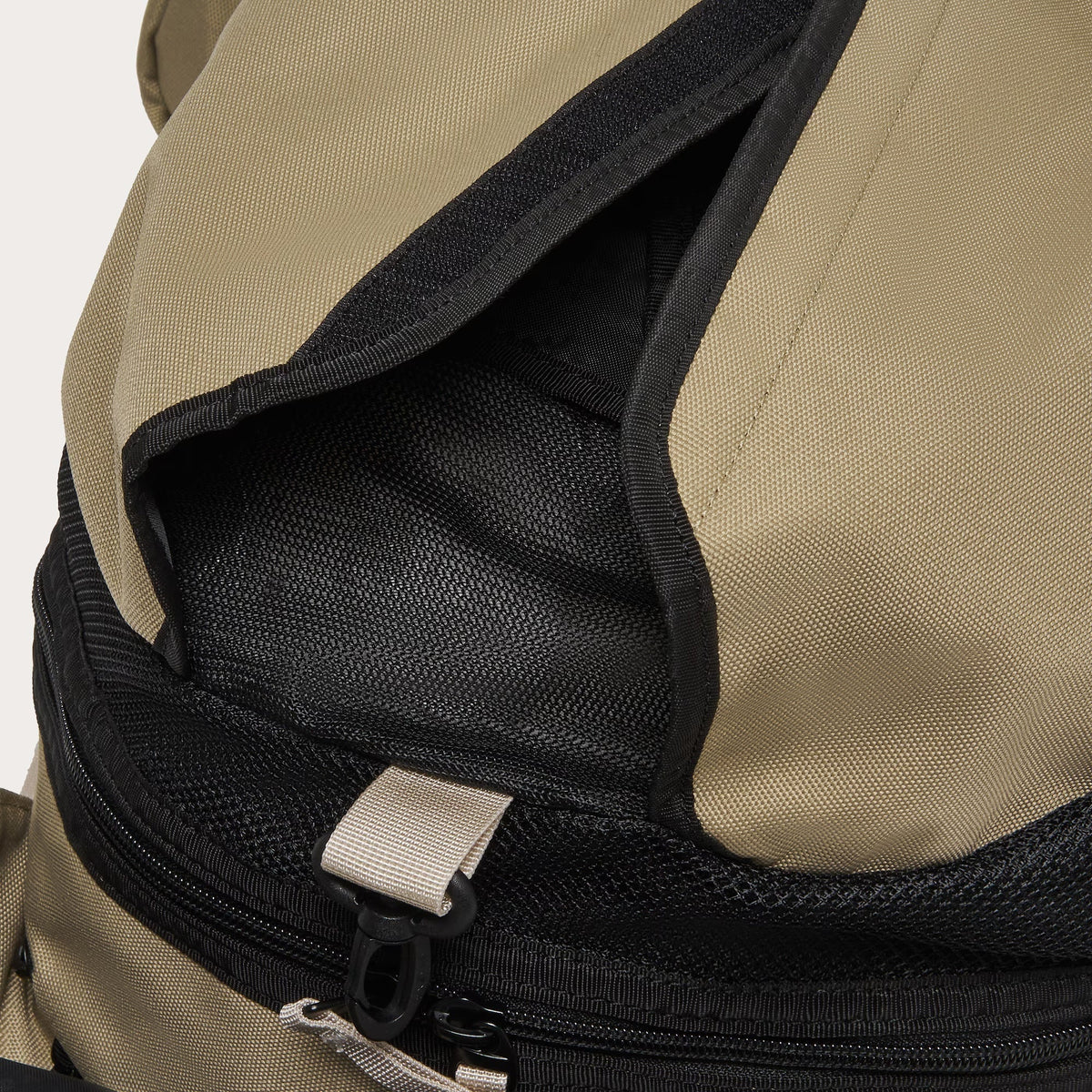 Oakley Icon RC Backpack ‘Pebble/Mist’