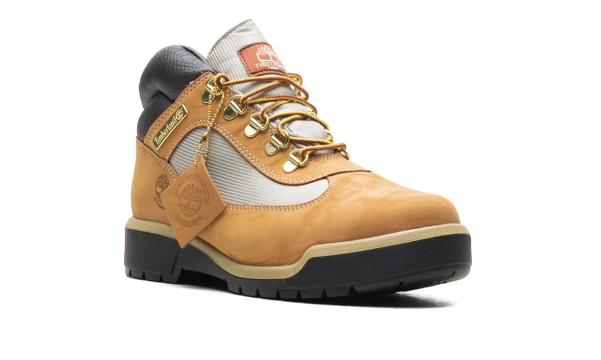 Size 10M Timberland Waterproof Field Mid Boots ‘Wheat’