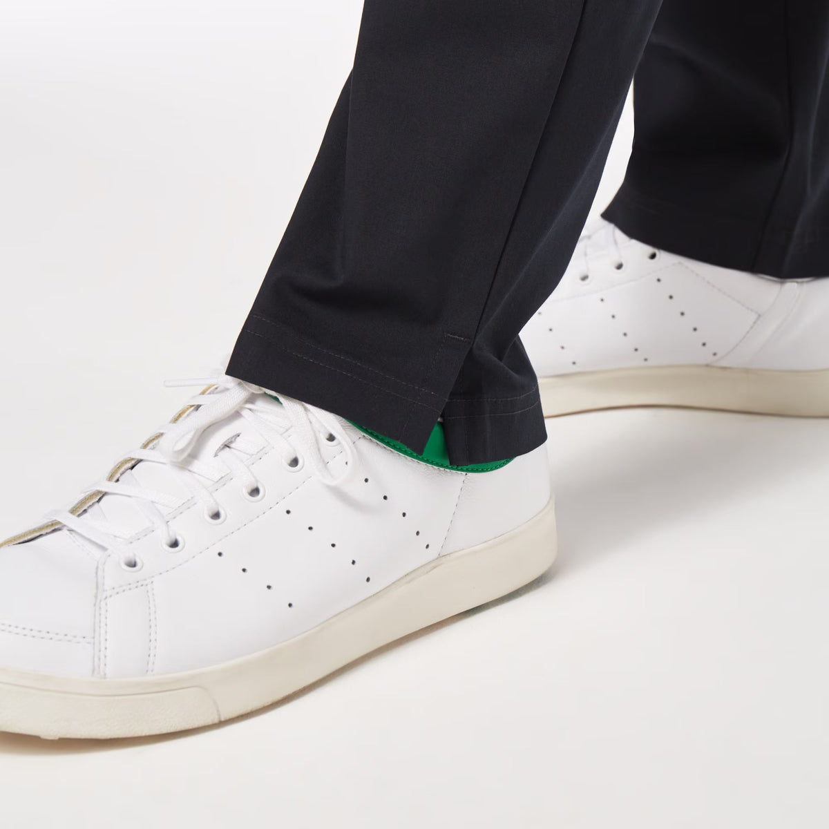 Oakley Chino Icon Pants ‘Blackout’