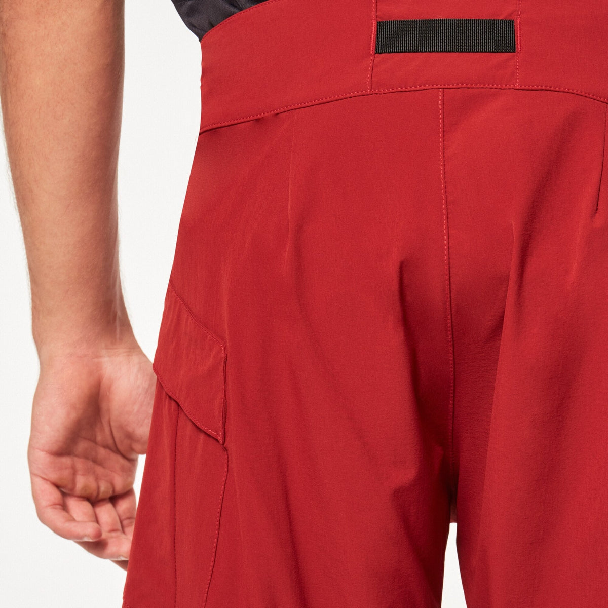 Oakley Drop In MTB Shorts ‘Iron Red’