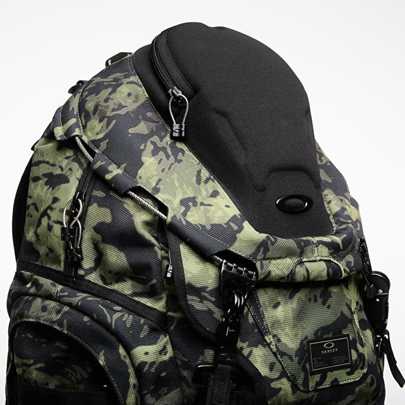 Oakley Kitchen Sink Backpack ‘Tiger Camo Green’