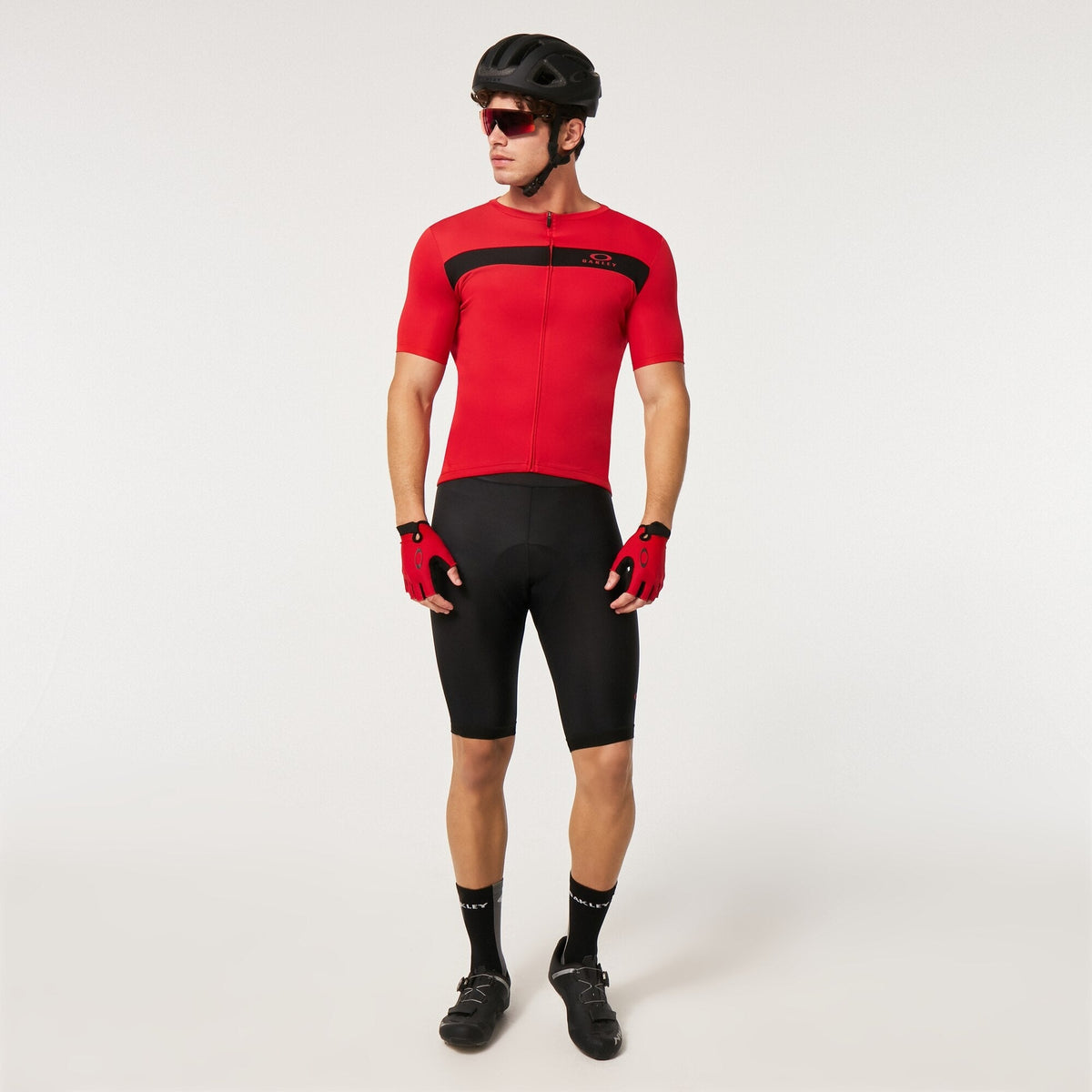 Oakley Icon Classic Bib Shorts ‘Blackout/Redline’
