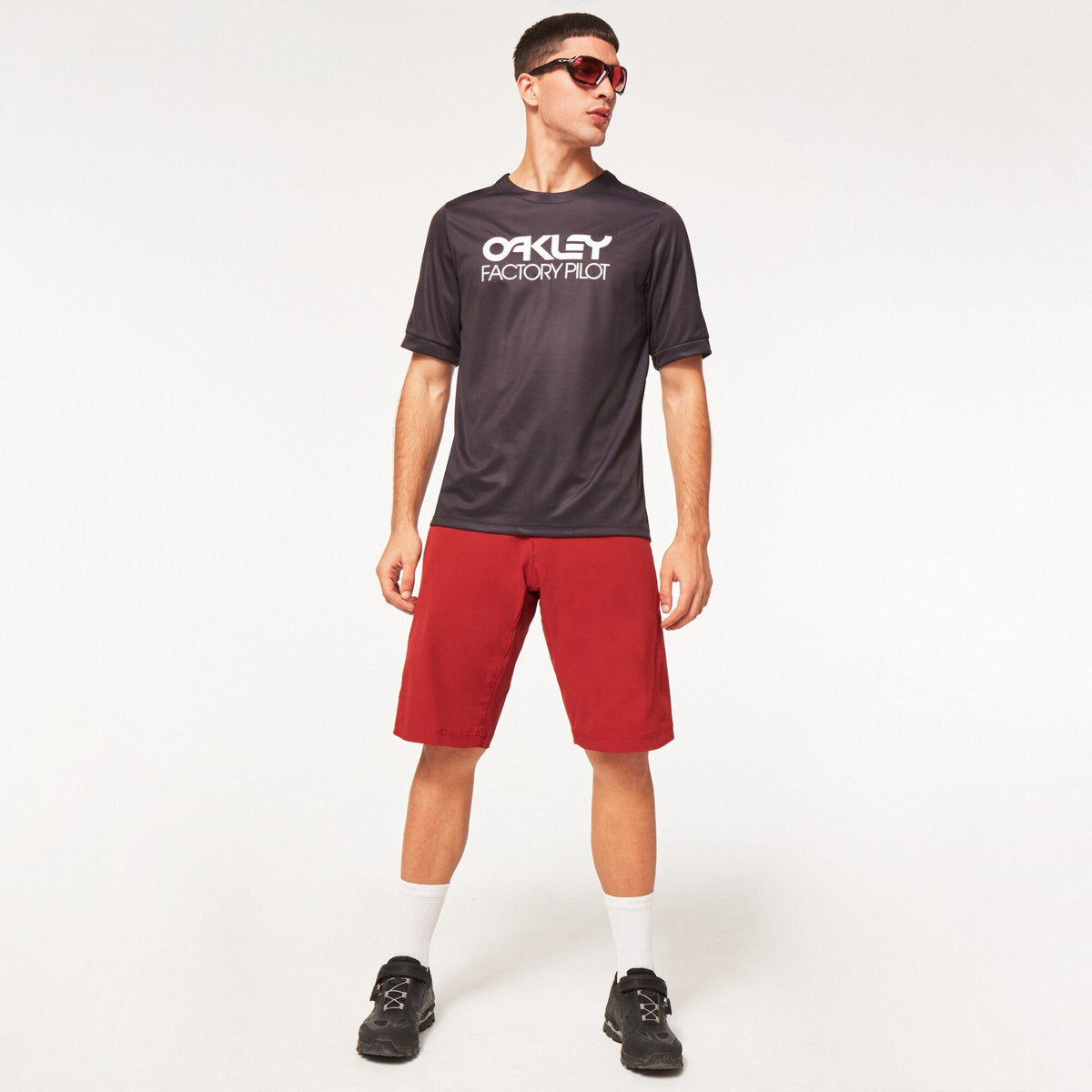 Oakley Drop In MTB Shorts ‘Iron Red’
