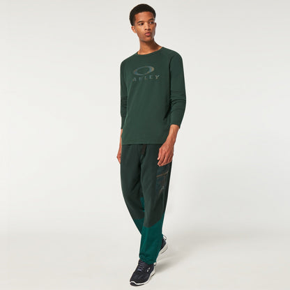 Size XL Oakley Wanderlust Cargo Pants ‘Green/Mountain TD Print’