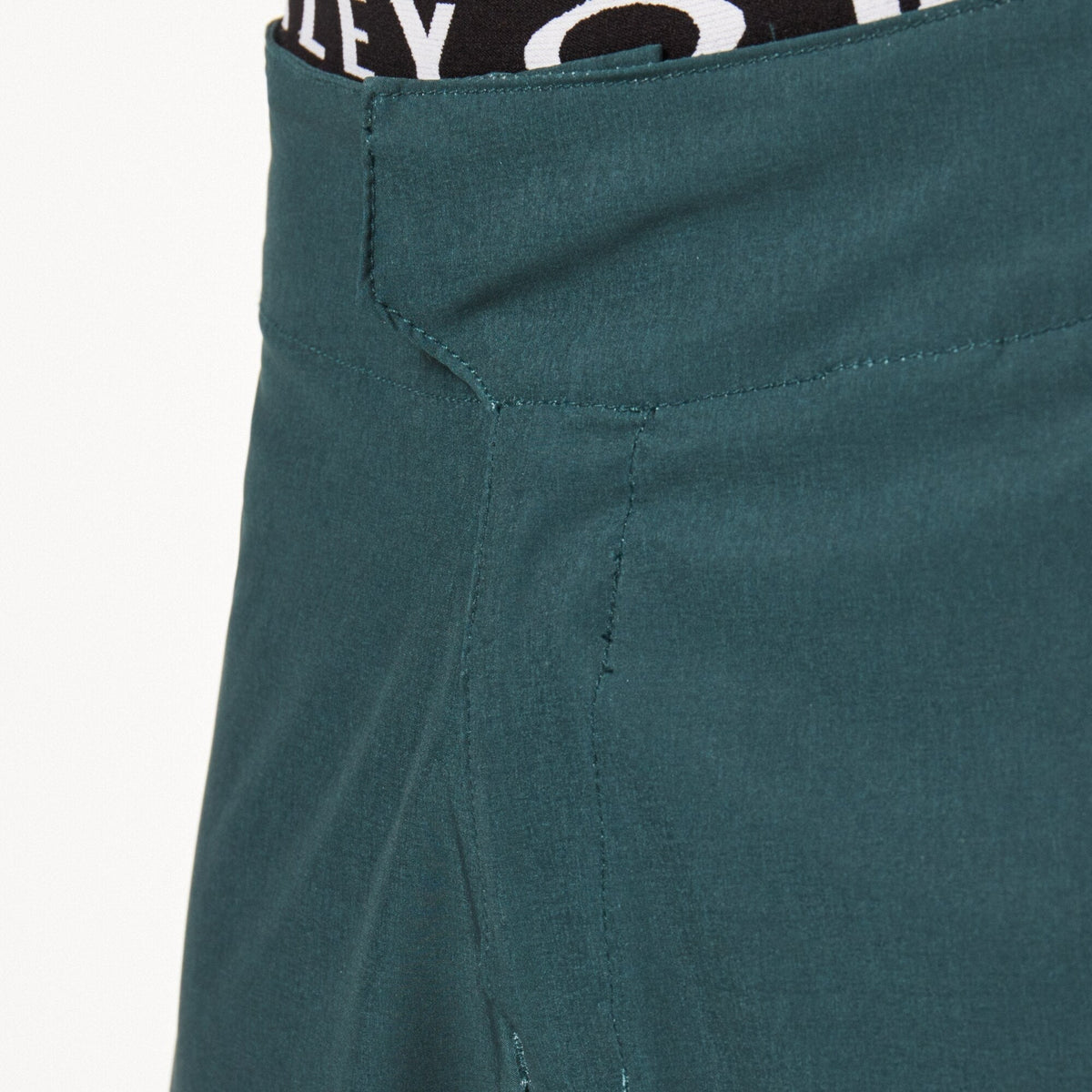 Oakley Reduct Berm Shorts ‘Hunter Green’
