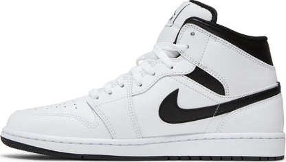 Jordan 1 Retro Mid 'White Black'