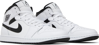 Jordan 1 Retro Mid 'White Black'