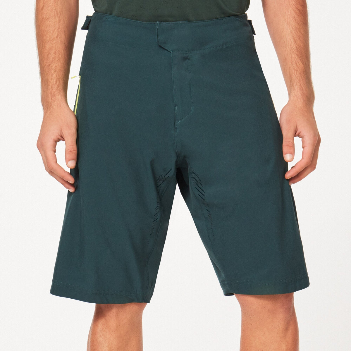 Oakley Reduct Berm Shorts ‘Hunter Green’