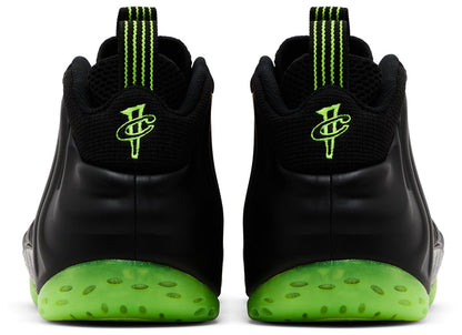 Nike Air Foamposite One "Black Volt"