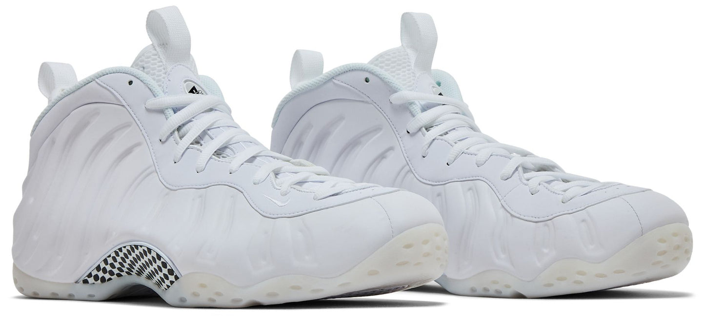 Nike Air Foamposite One "Triple White"
