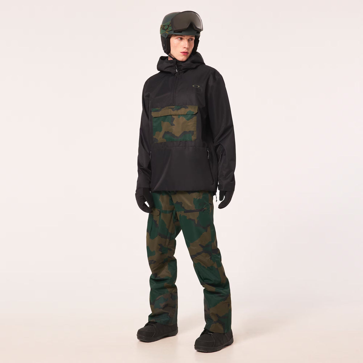 Size L Oakley Divisional RC Shell Anorak ‘Blackout’