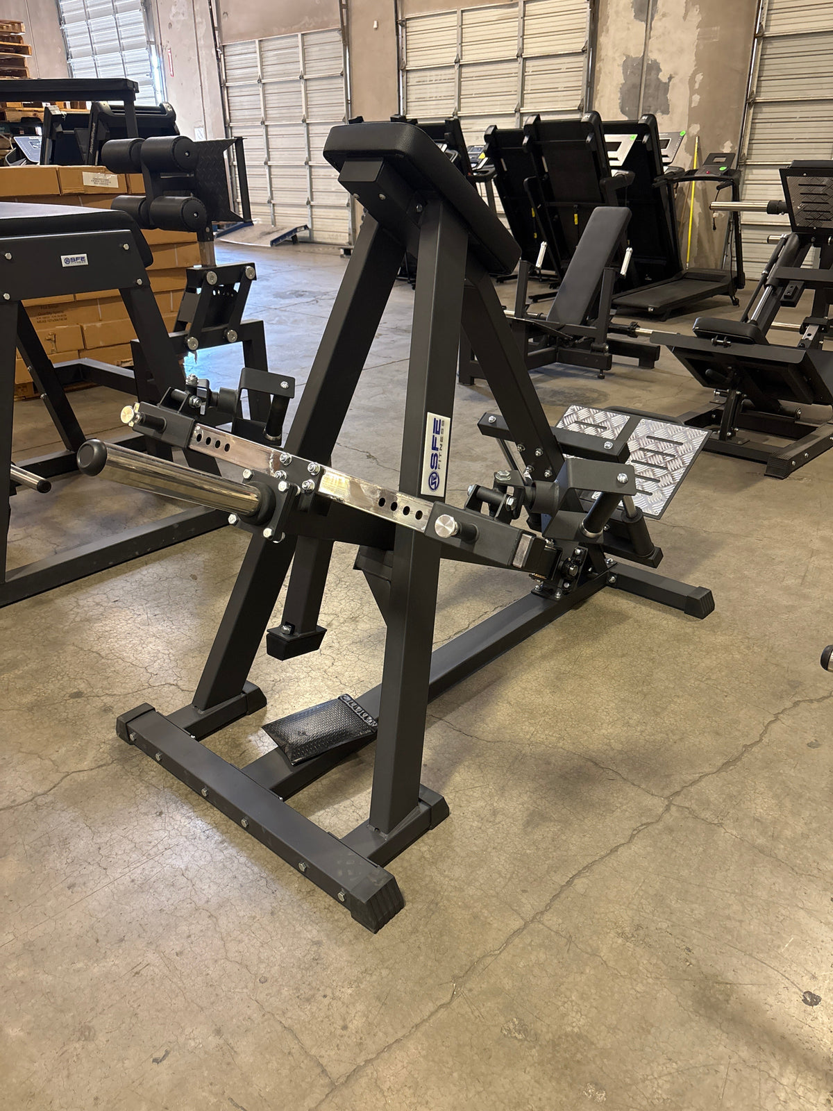 SFE Plate Loaded Chest Supported Adjustable T-Bar Row Machine
