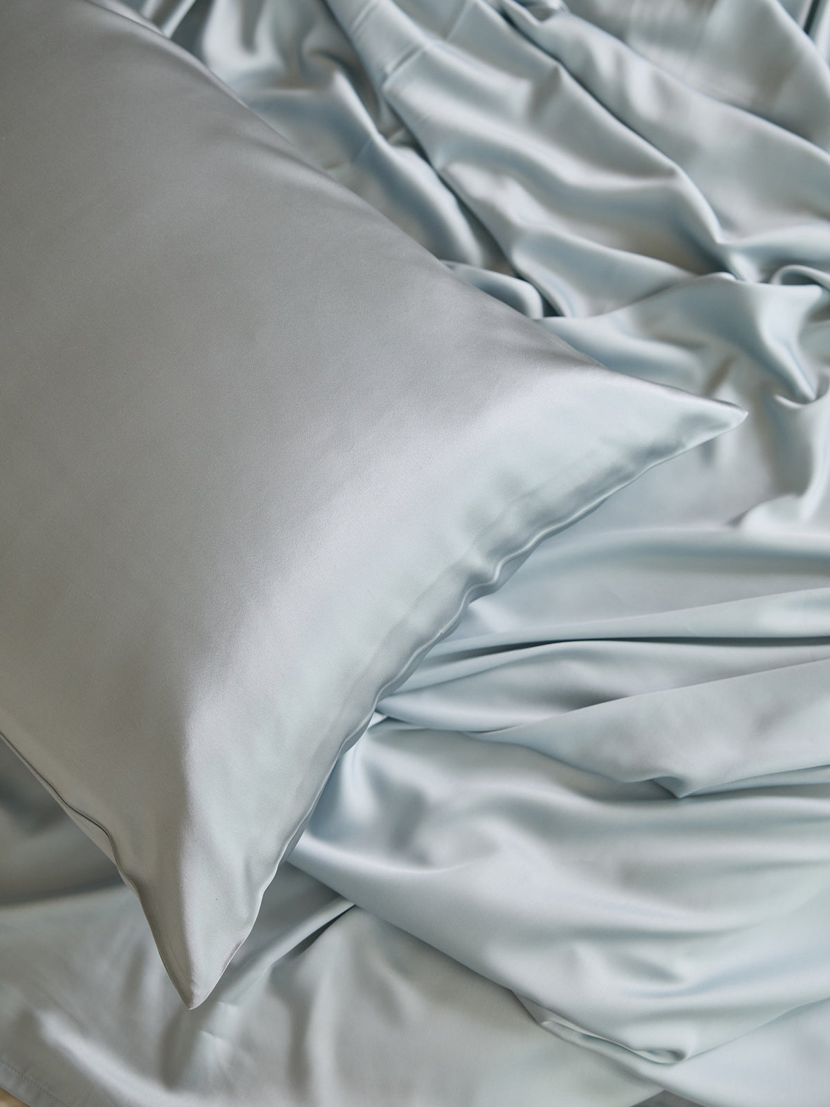 Cozy Earth Silk Pillowcase
