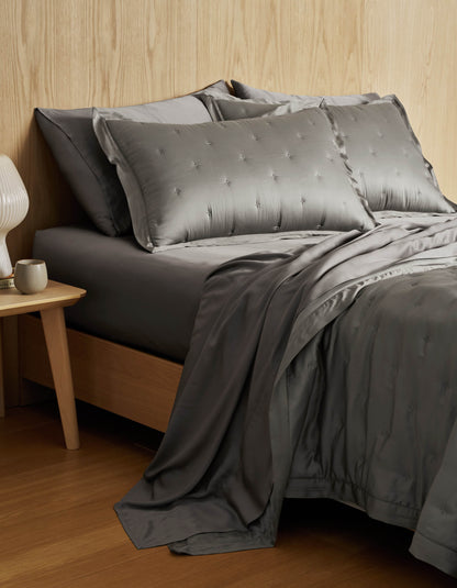 Cozy Earth Bamboo Quilt