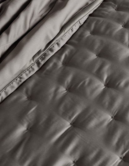 Cozy Earth Bamboo Quilt
