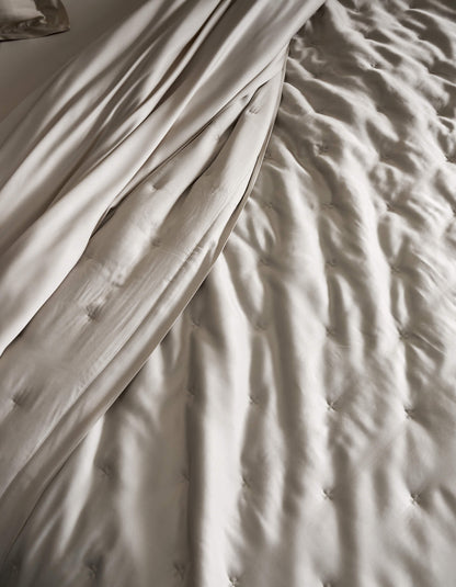 Cozy Earth Bamboo Quilt