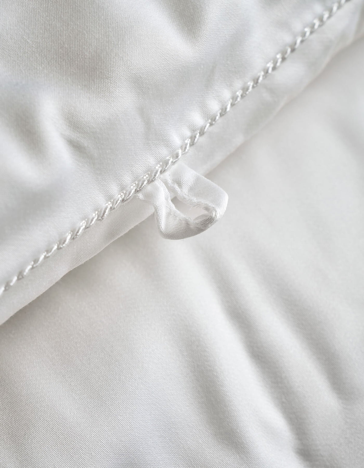 Cozy Earth Silk Comforter