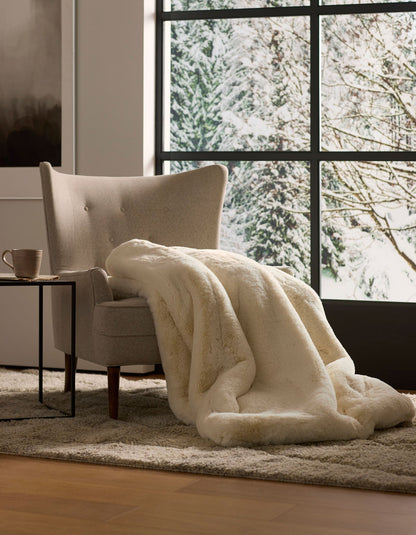 Cozy Earth Superplush Cuddle Blanket
