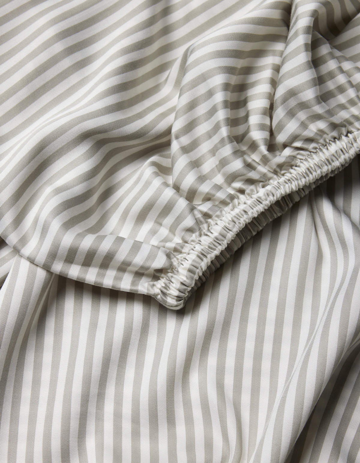 Cozy Earth Bamboo Bedding Essential Bundle
