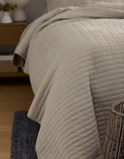 Cozy Earth Bamboo Jersey Quilt