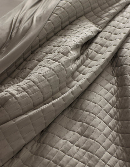 Cozy Earth Bamboo Jersey Quilt