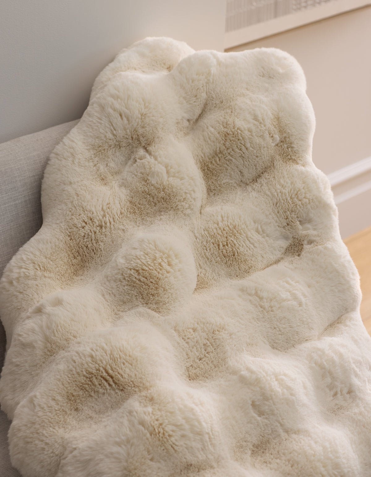 Cozy Earth Double Bubble Cuddle Blanket