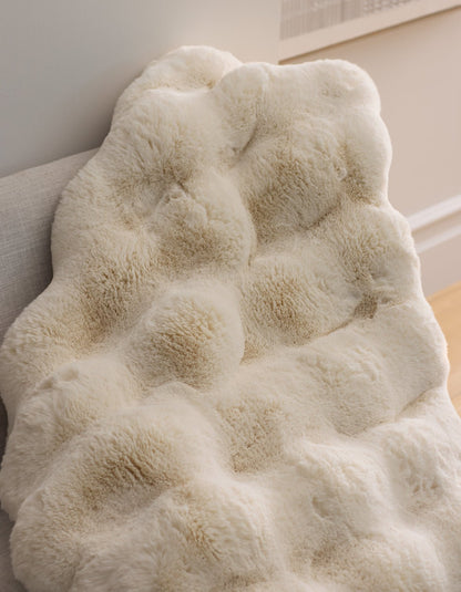 Cozy Earth Double Bubble Cuddle Blanket