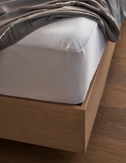 Cozy Earth Cooling Mattress Protector