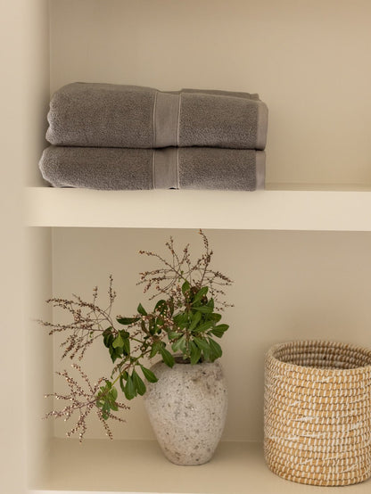 Cozy Earth Luxe Bath Towels