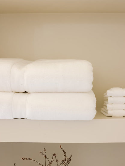 Cozy Earth Luxe Bath Towels