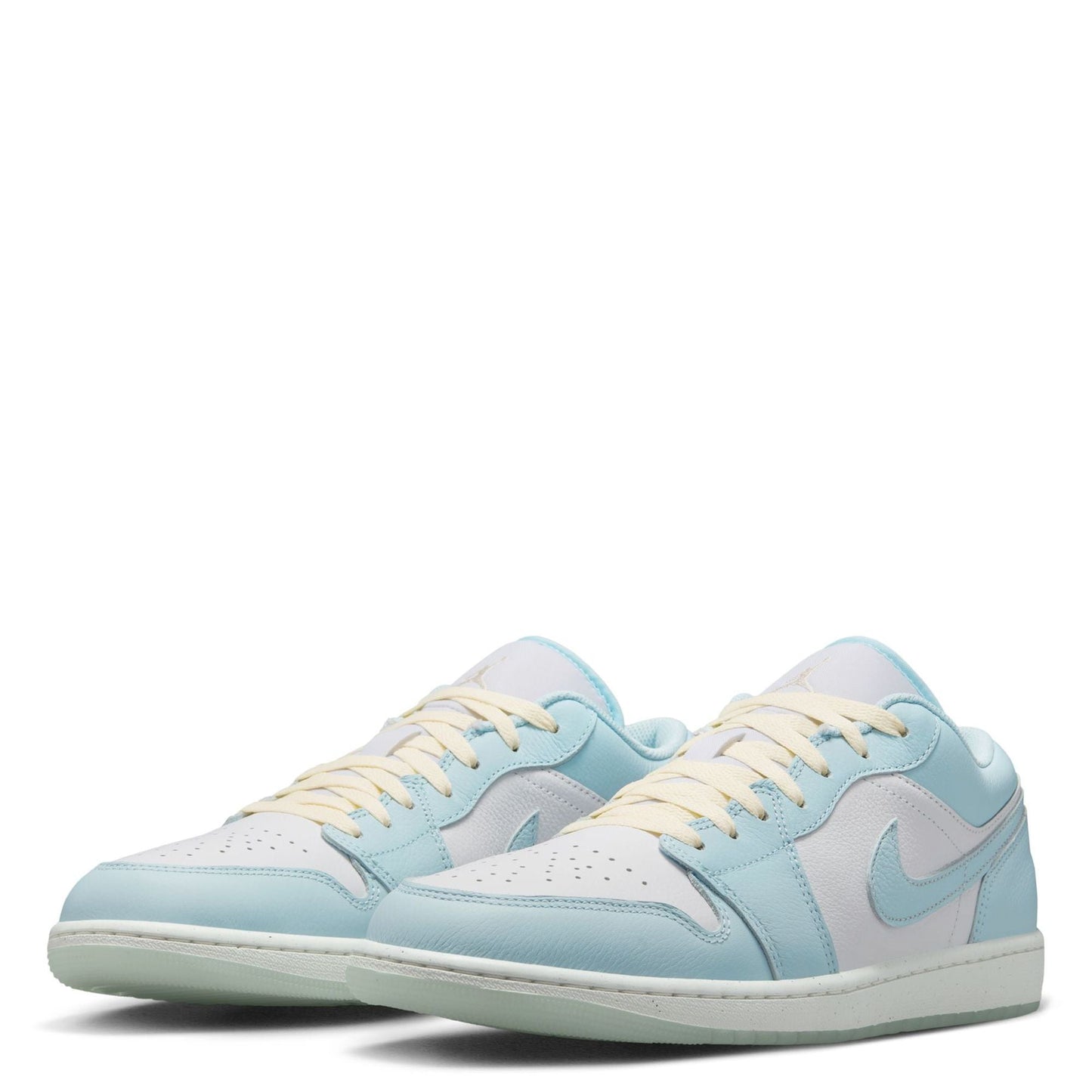 Jordan 1 Retro Low SE ‘Glacier Blue/Summit White’