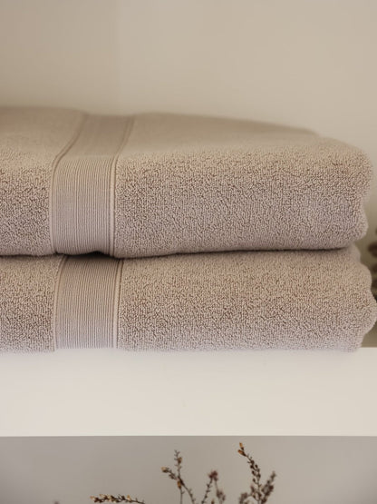 Cozy Earth Luxe Bath Towels