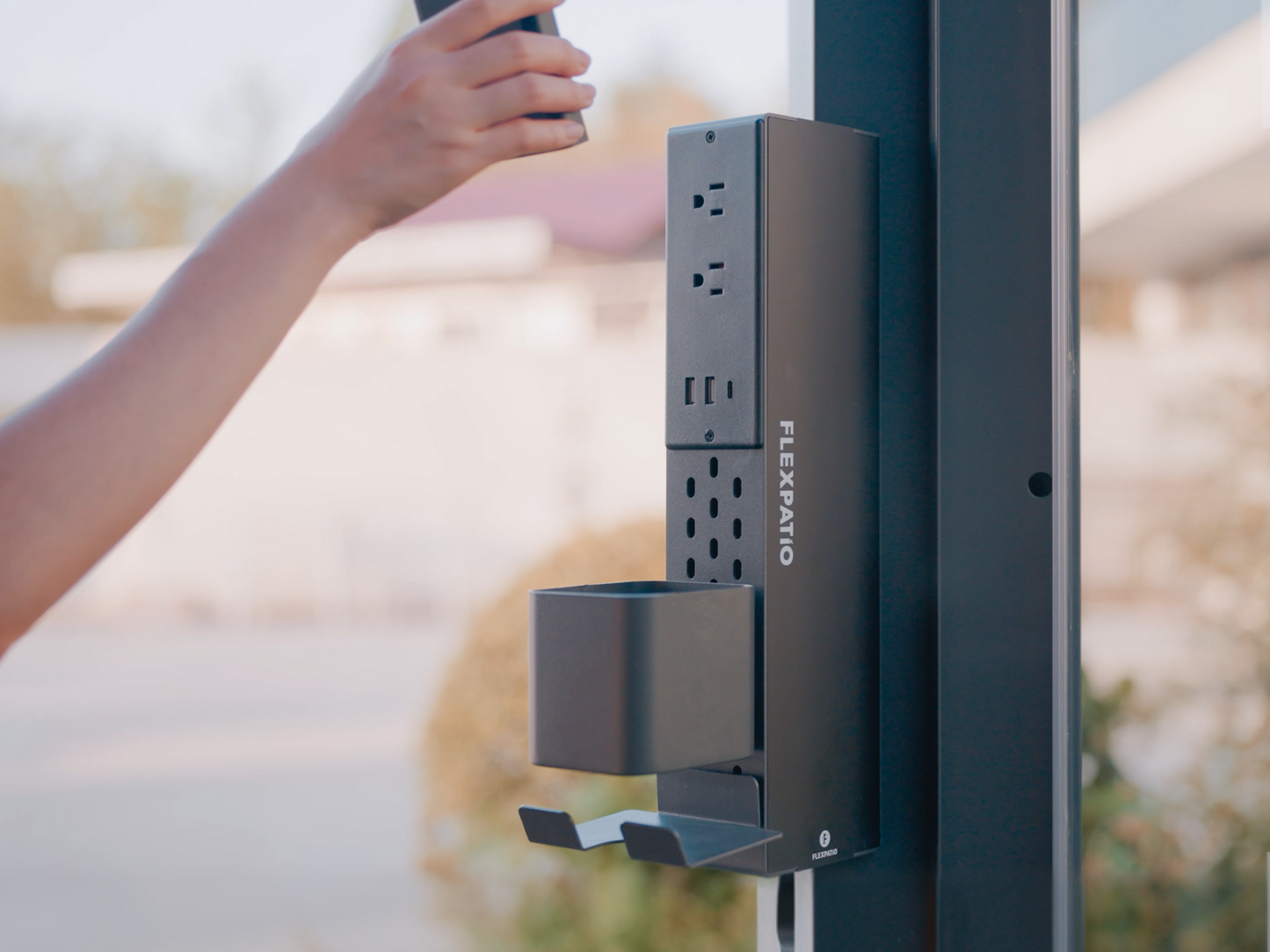 FlexPatio Post Power Outlet – Gen 2