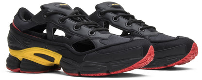 Raf Simons x Adidas Ozweego Replicant ‘Belgium’